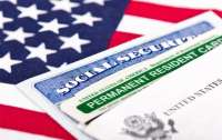 Щорічна програма уряду США з розіграшу грін-карт закривається