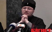 Епископ Донецкой епархии УПЦ Киевского патриархата угрожает самосожжением