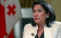 Президентка Грузії засудила перехід аеропорту Абхазії росіянам