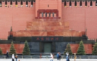 В России предложили похоронить Ленина через 100 лет после смерти