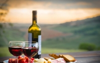 Красное вино: чем полезно и сколько его можно пить
