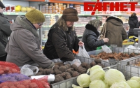 Украинцы тратят на еду больше всех в Европе