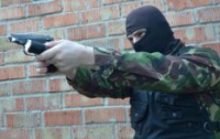 Сепаратисты в Славянске расстреляли творение Леонида Кучмы (ВИДЕО)