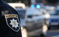 Неспокойная ночь: в Одессе патрульные задержали трех человек с пистолетами