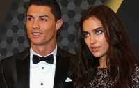 Роналду расстался с российской супермоделью из-за своей матери