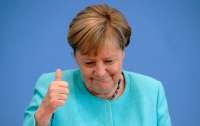 Меркель выразила солидарность с Украиной на фоне критики