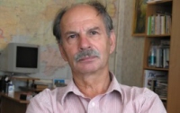 В Крыму похоронили писателя и главного редактора единственной украиноязычной газеты