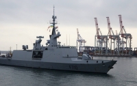 Французский ракетный фрегат вошел в Черное море