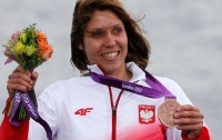 Польская спортсменка продает медаль ОИ-2012 ради пятилетней соседки
