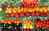 На рынках Украины в 3 раза подорожали сезонные овощи