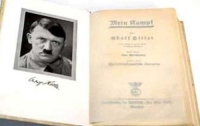 Россиянам запретят читать книгу Гитлера «Майн кампф»