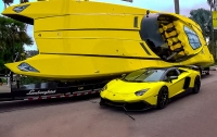 Два по цене одного: США продают Lamborghini и скоростной катер одновременно