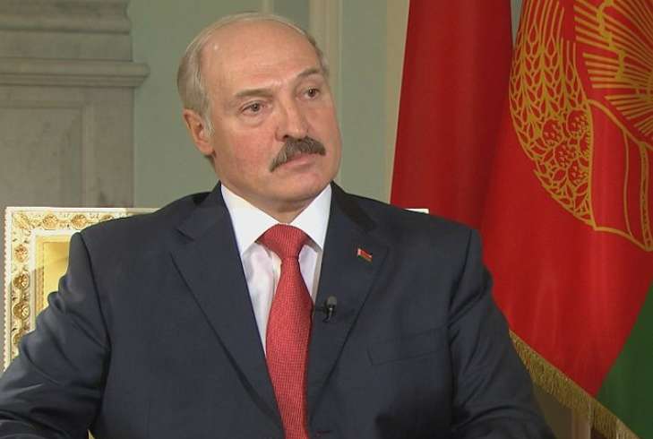 Лукашенко принес извинения Зеленскому
