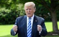Трамп намерен поднять пошлины на товары из Китая