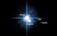 Станция New Horizons передала более четкие фото Плутона