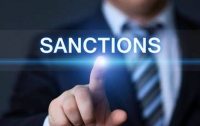 Порошенко призвал страны G7 продлить санкции против России