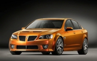 Компания GM искушает новым Pontiac G8 (ФОТО)