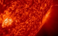 На Землі прогнозують магнітну бурю внаслідок потужного сонячного спалаху