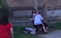 Школярі побили дівчину та зняли процес на відео