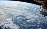 Китайские астронавты показали завораживающие фото Земли из космоса