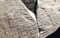 Археологи нашли самую старую в мире карту из камня