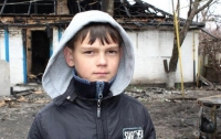 На Полтавщине мальчик спас из горящего дома троих братьев