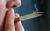 Британские учёные рассказали, почему у курящих людей бывают здоровые лёгкие