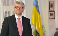Відомий український посол звільнився з посади в МЗС