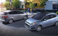 В компании Ford намерены выпустить два новых гибридных авто 