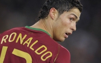 Криштиану Роналду оказался на костылях