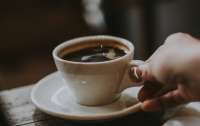 Декілька чашок кави на день пов'язують зі зниженням ризику психічних розладів