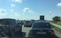 ДТП под Уманью: трасса Одесса-Киев встала в стокилометровой пробке (ФОТО)