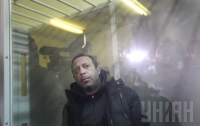 Корбана госпитализировали, суд перенес рассмотрение дела на вторник на 8:00 утра