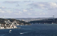 Турция перекрыла пролив Босфор