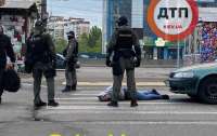 В Киеве взорвали банкомат и украли деньги, злоумышленников задержали (видео)
