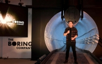 Илон Маск открыл первый подземный тоннель под Лос-Анджелесом