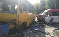 Масштабное ДТП под Киевом: Пострадали 26 человек