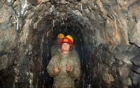 В затопленной шахте погибло свыше 100 старателей
