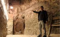 Мешканець Туреччини знайшов під своїм будинком підземне місто віком 2 000 років