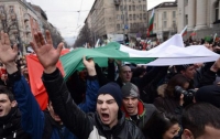 Протесты в Болгарии: в Софии количество митингующих превысило несколько сотен