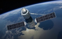 Китайская космическая станция падает на Землю