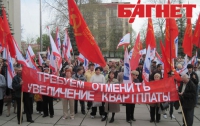 Крымские партизаны попытались отправить в отставку мэра Симферополя (ФОТО)