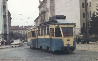 Во Львове трамвай с пассажирами слетел с рельсов