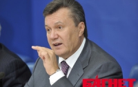 Янукович призвал всех к работе по очищению общества