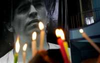 Семерым медикам предъявлены обвинения в смерти Марадоны