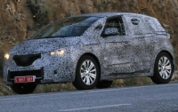 Renault Scenic превратится в кроссовер