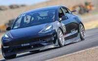 Переделанная Tesla Model 3 побила рекорд Porsche 991 (ВИДЕО)