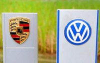 VW и Porsche объединяются со скандалом