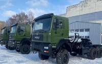КрАЗ построил первую партию тягачей для перевозки танков