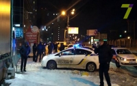 Возле кинотеатра в Одессе обнаружили тело с ножом в сердце